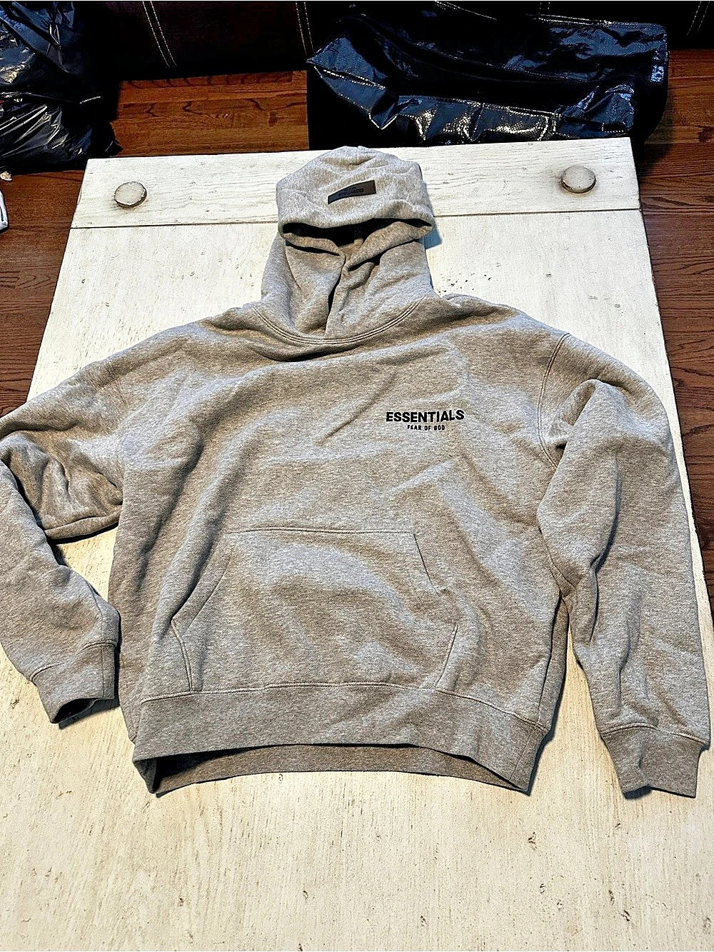 ESSENTIALS Fear of God Essentials Pullover Hoodie in Gray